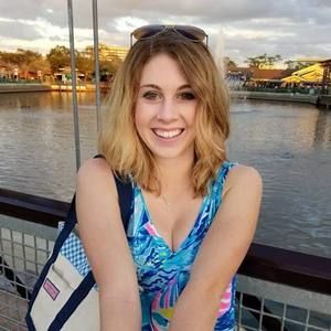 Meet your Posher, Anna